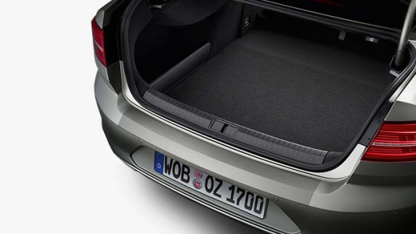 Volkswagen Ladekantenschutzfolie transparent für Passat B8 Limousine